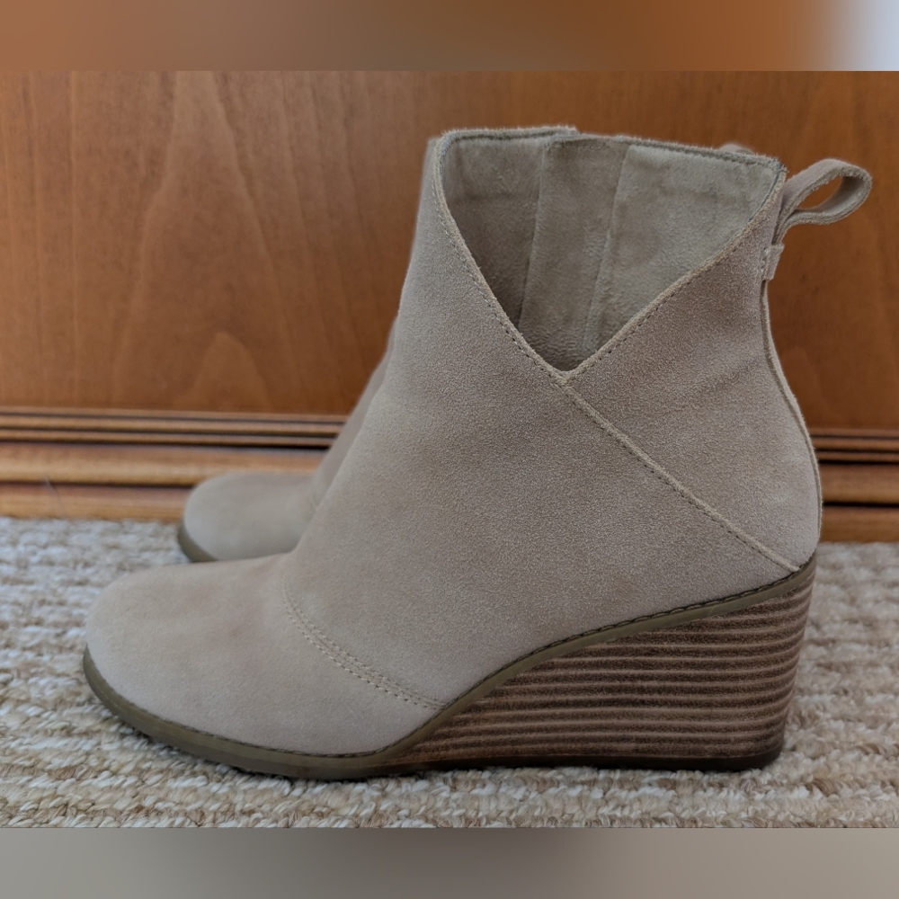 Toms Women's Suede Ankle Boots